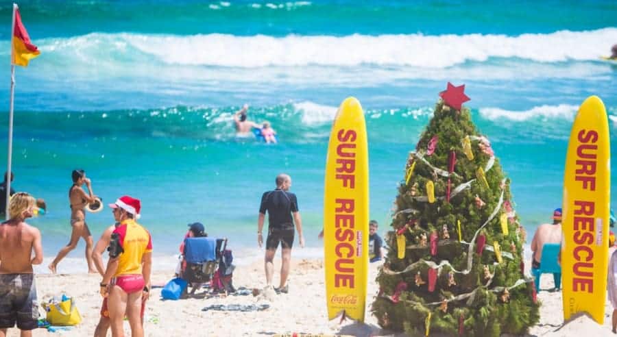 bondi-beach-christmas-tree.jpg