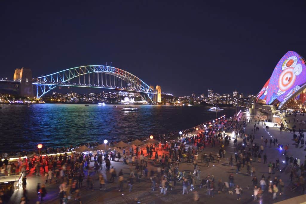 fun-activities-to-do-in-sydney-at-night-bondi-38-serviced-apartments